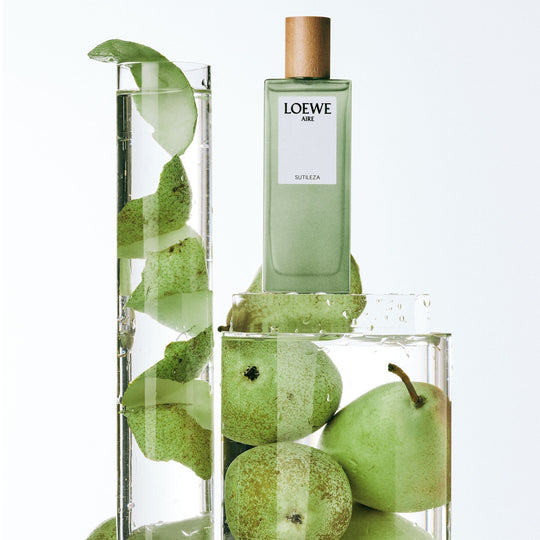 LOEWE AIRE SUTILEZA 香水 LOEWE Aire Sutileza 🍐柔和清冷鈴蘭木質香50ml/100ml